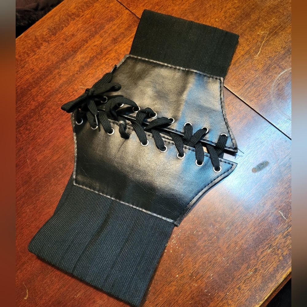 You Pick: Black, Brown, White Cosplay/Costume Corset Belts - Picture 6 of 6